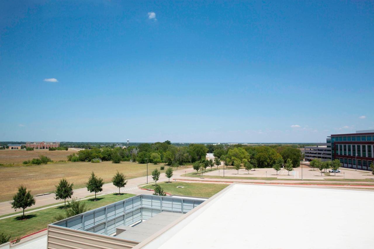 Sheraton Mckinney Bagian luar foto